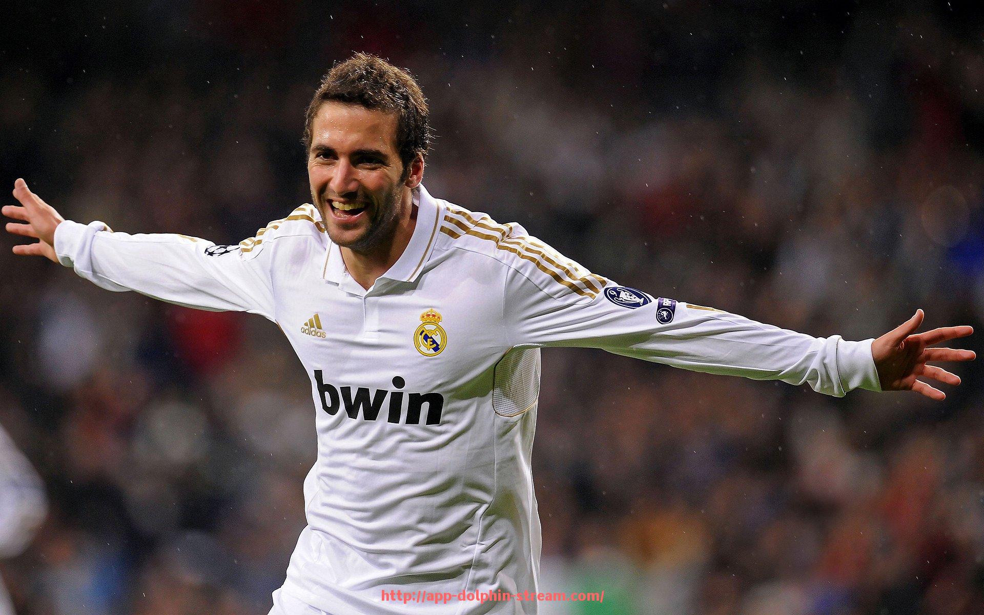 海豚直播-调整能源结构推动低碳赛事：世俱杯主办城市能源改革方案探讨